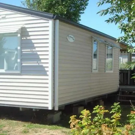 4 Etoiles - Piscine - Eeebgi