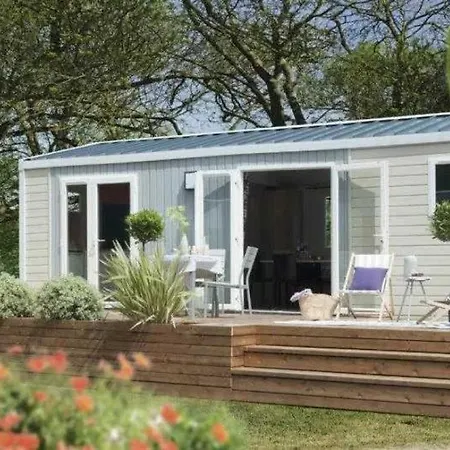 4 Etoiles - Piscine - Eeebgi