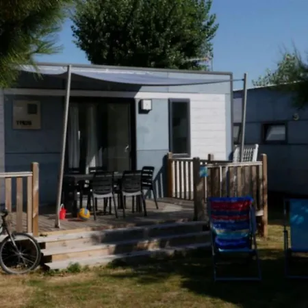 4 Etoiles - Piscine - Eeebgi 营地 滨海拉福特