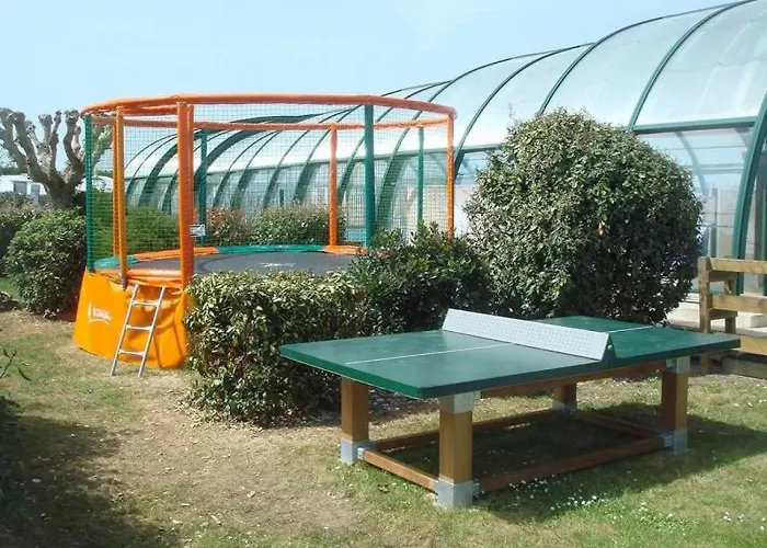 4 Etoiles - Piscine - Eeebgi