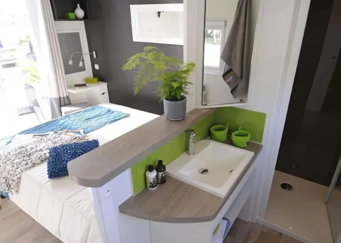 4 Etoiles - Piscine - Eeebgi 营地 滨海拉福特