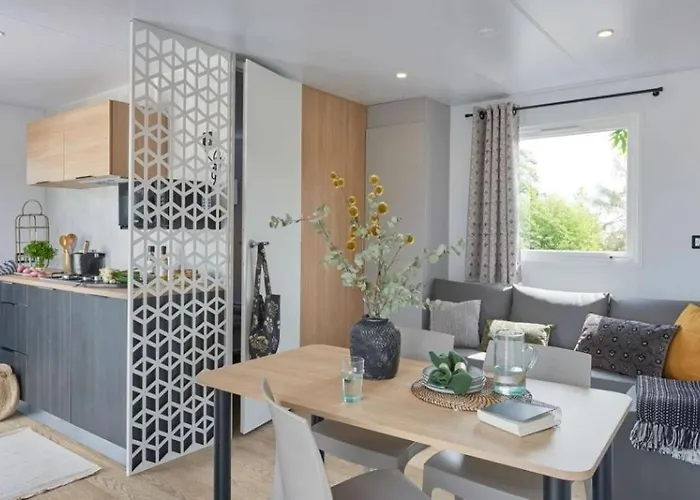 4 Etoiles - Piscine - Eeebgi 营地