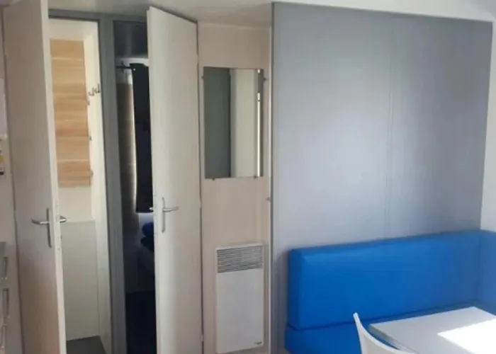 Zecamping 4 Familial Piscine Couverte Restaurant Et Aire De Jeux Luxe tent