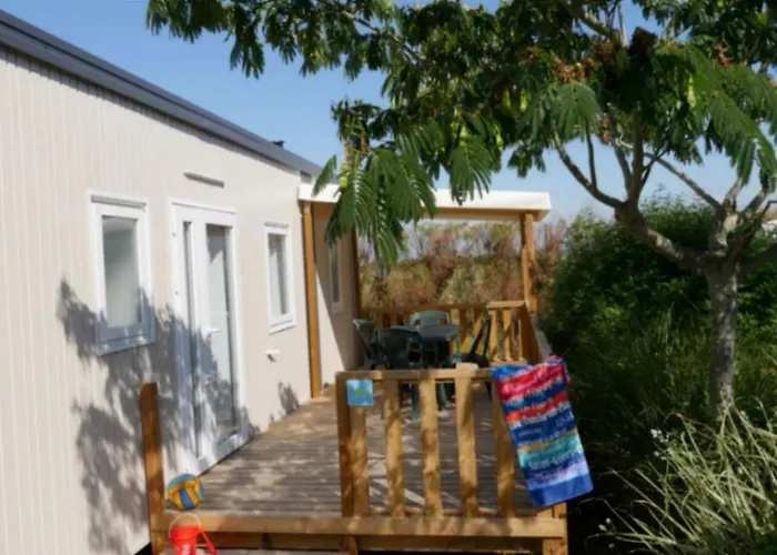 Luxe tent Zecamping 4 Familial Piscine Couverte Restaurant Et Aire De Jeux