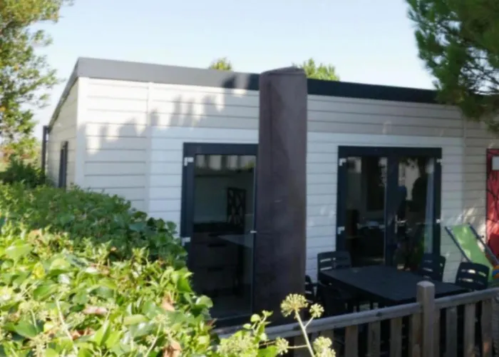 4 Etoiles - Piscine - Eeebgi