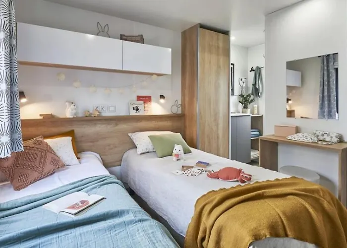 4 Etoiles - Piscine - Eeebgi 营地